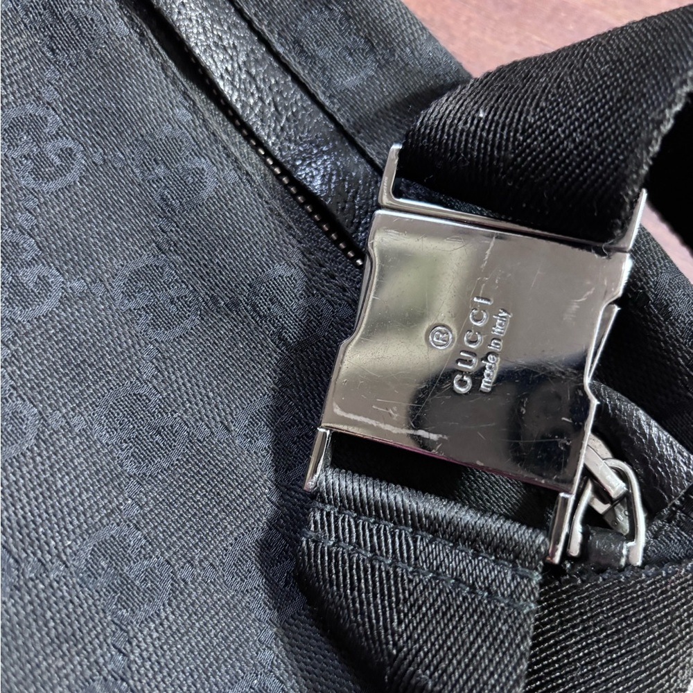 Gucci Black Monogram Messenger Bag - Picture 16 of 16